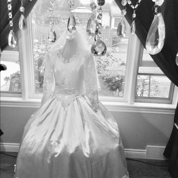 Meet your Posher, Luz - Picture 2 of 15